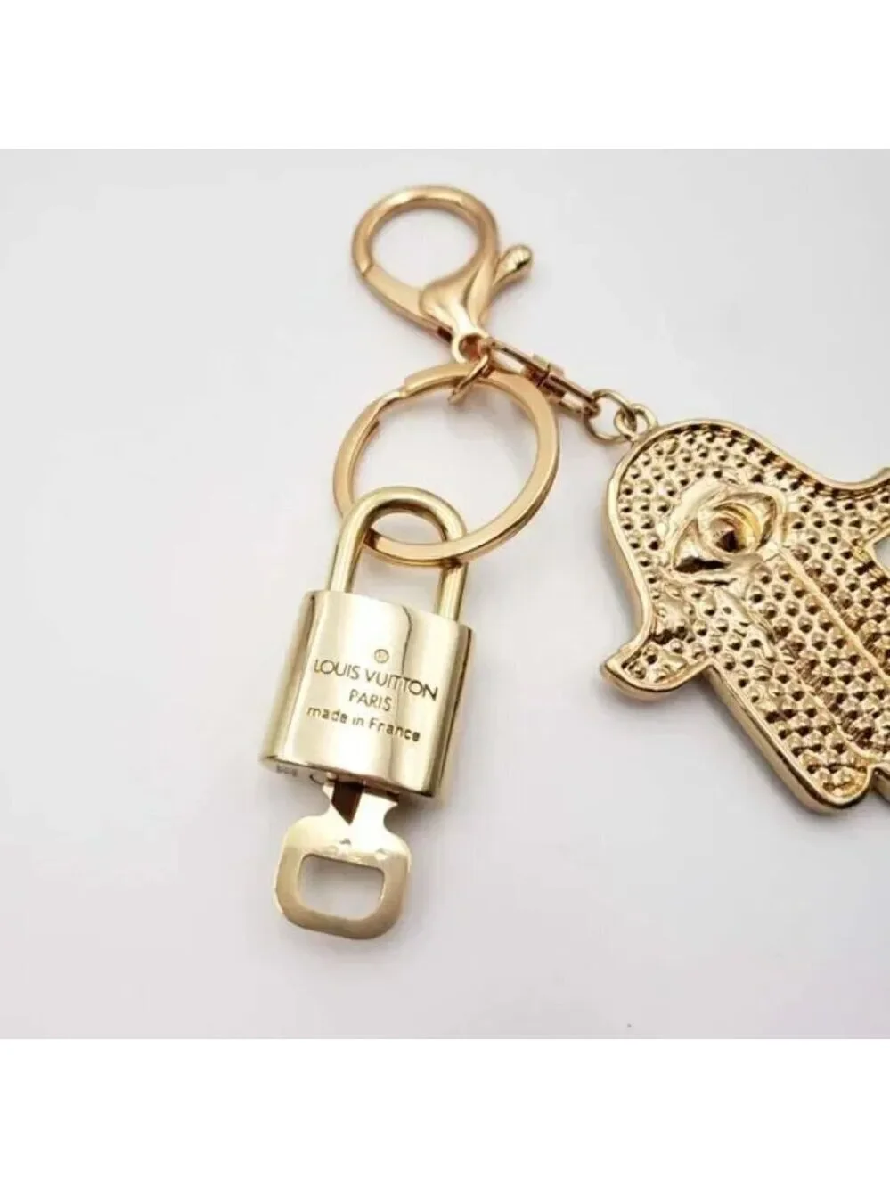 LV Authentic Gold Padlock 🔒 Key Set w/ Unbranded Evil Eye Keychain Charm